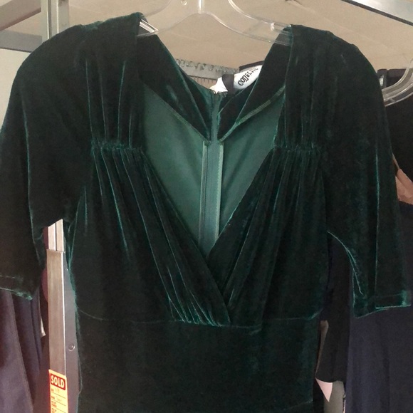 The Declyn Dress - Picture 4 of 4